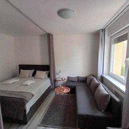 Apartment Nakit Kanal ภายนอก รูปภาพ