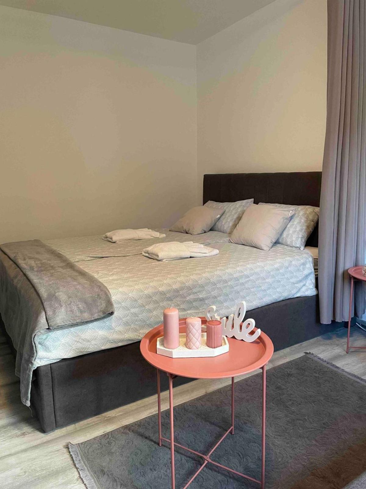 Apartment Nakit Kanal ภายนอก รูปภาพ